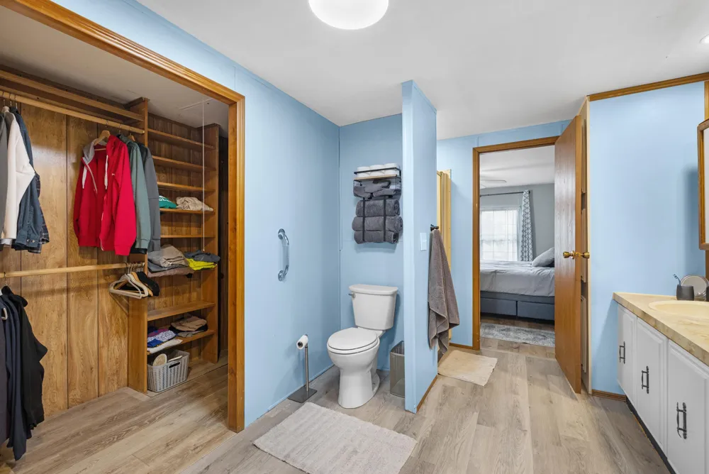 979 Lenape Drive Erma, NJ 08204