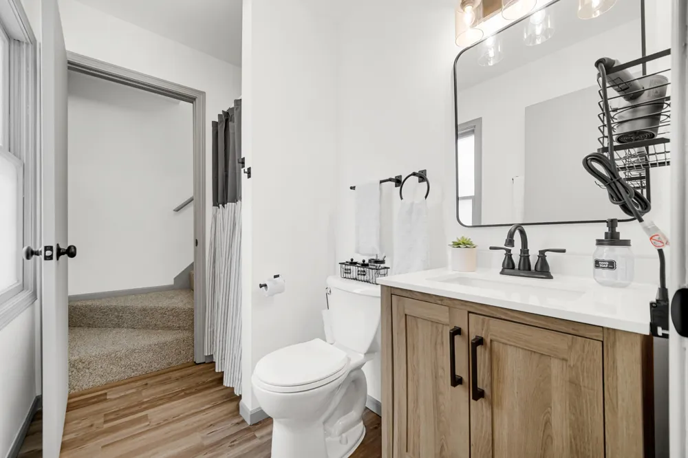 4505 Flint Lake Gateway Valparaiso, IN 46383