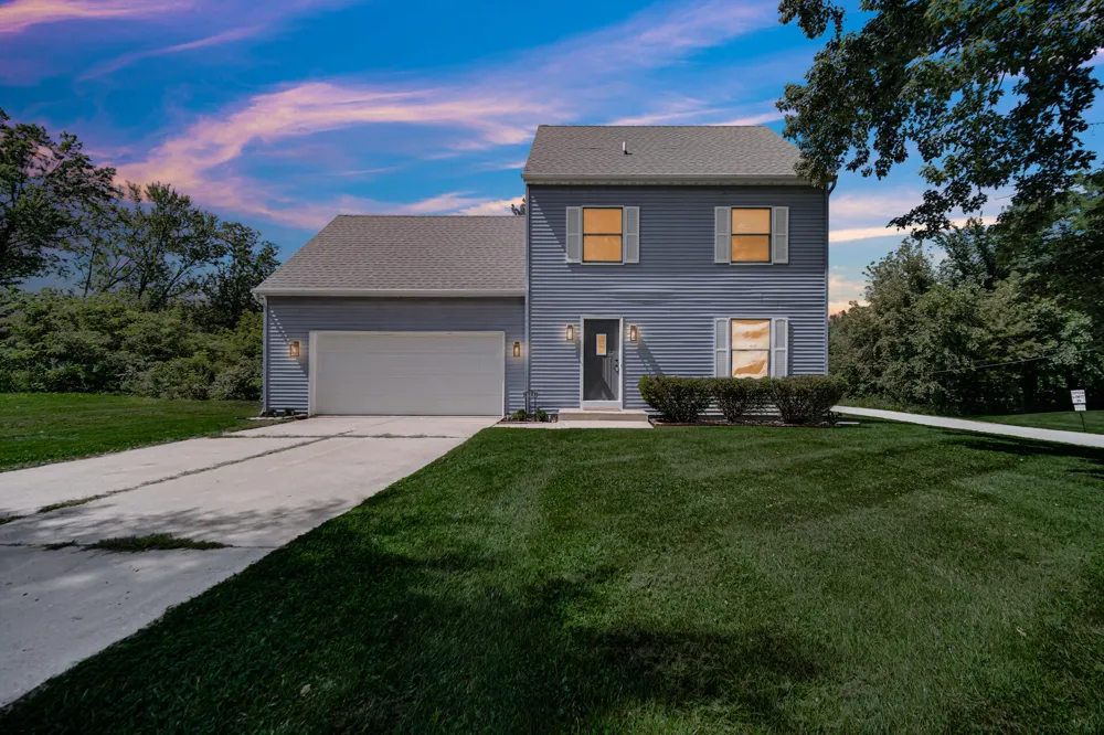 4505 Flint Lake Gateway Valparaiso, IN 46383