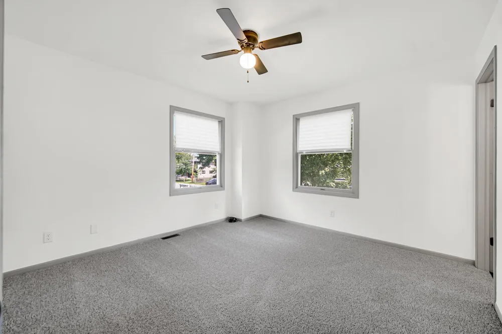 4505 Flint Lake Gateway Valparaiso, IN 46383
