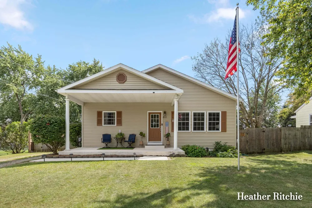 811 Edison Street Kalamazoo Charter Township, MI 49004
