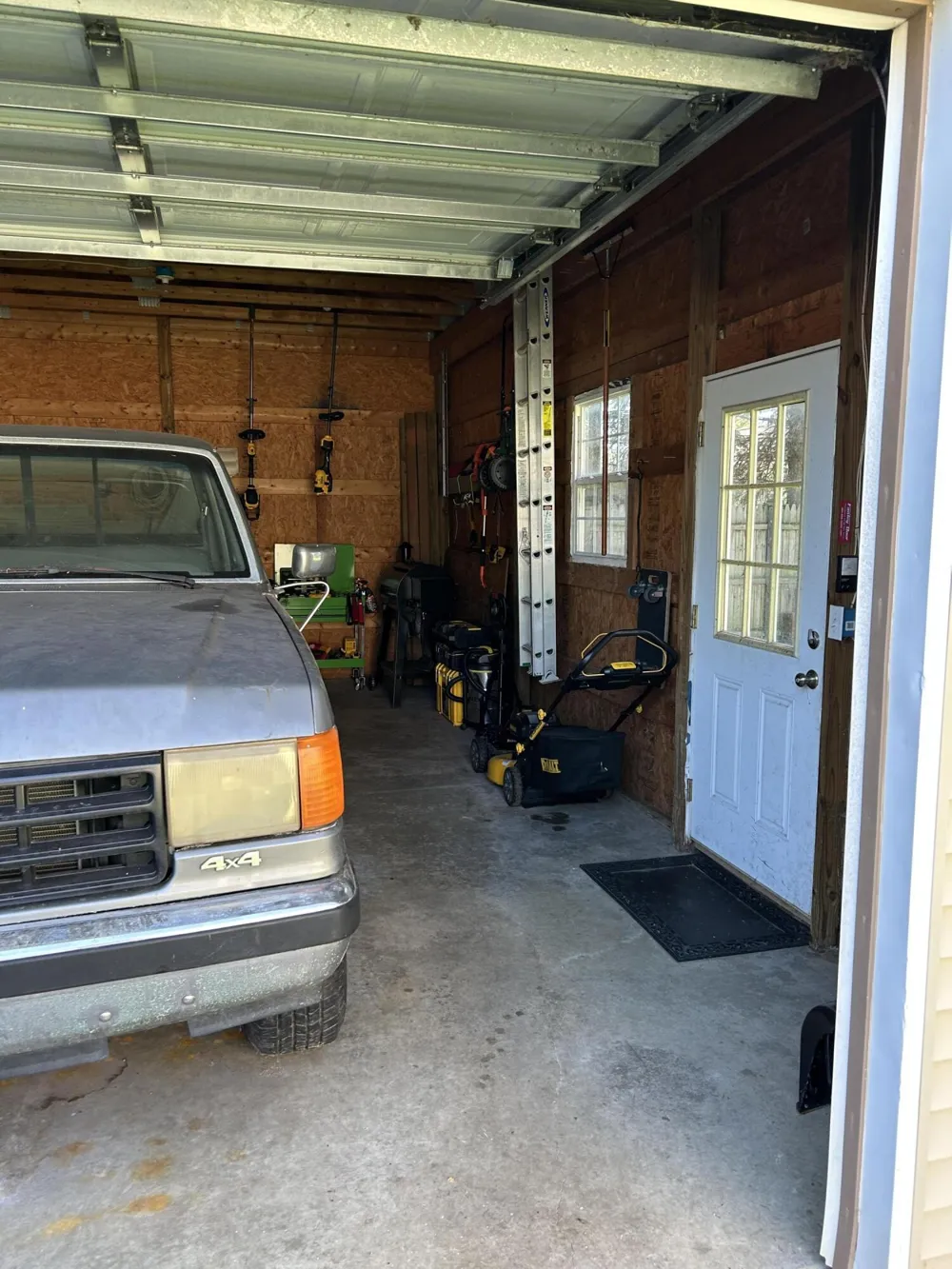 811 Edison Street Kalamazoo Charter Township, MI 49004