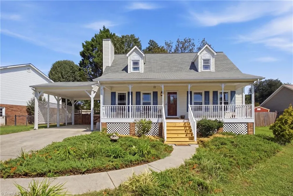4861 Saponi Village Trail Winston-Salem, NC 27127