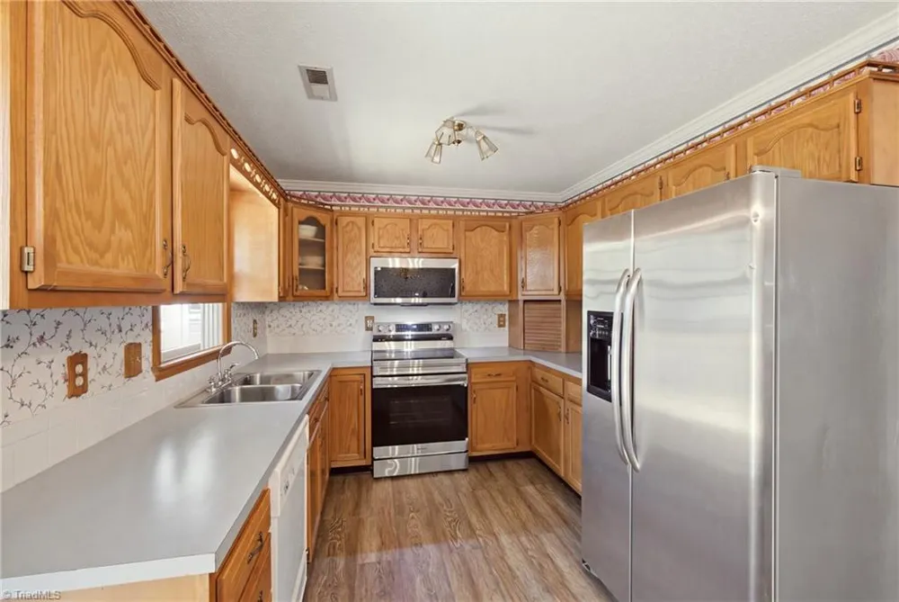 4861 Saponi Village Trail Winston-Salem, NC 27127