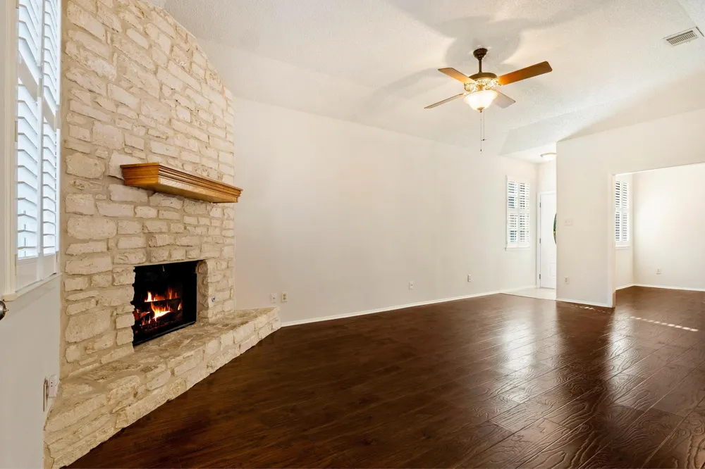 6501 Brush Country Road #109 Austin, TX 78749
