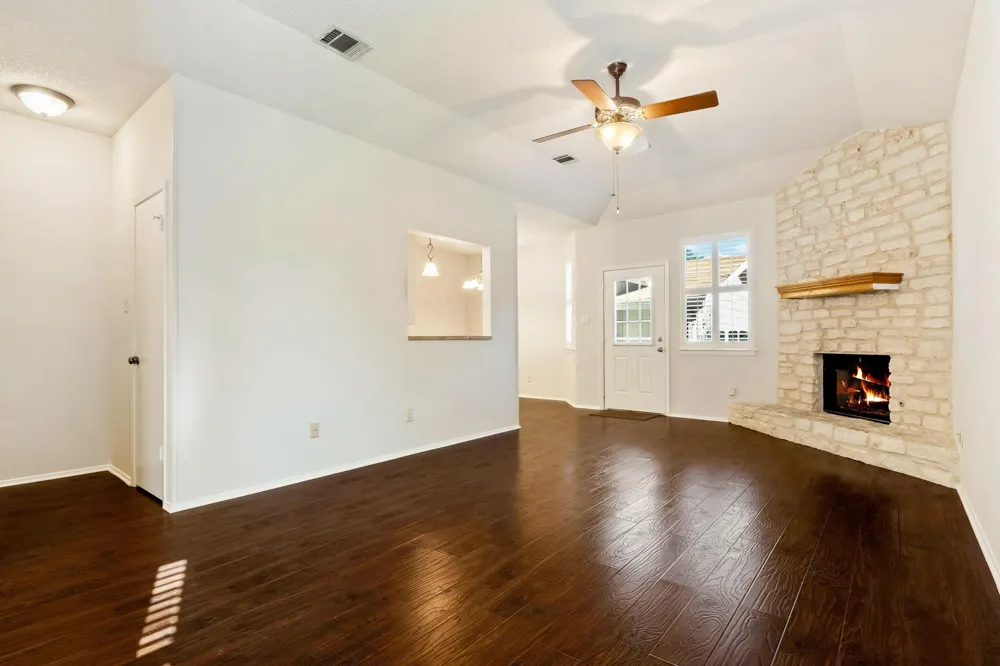 6501 Brush Country Road #109 Austin, TX 78749