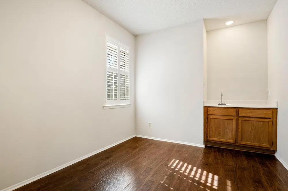 6501 Brush Country Road #109 Austin, TX 78749