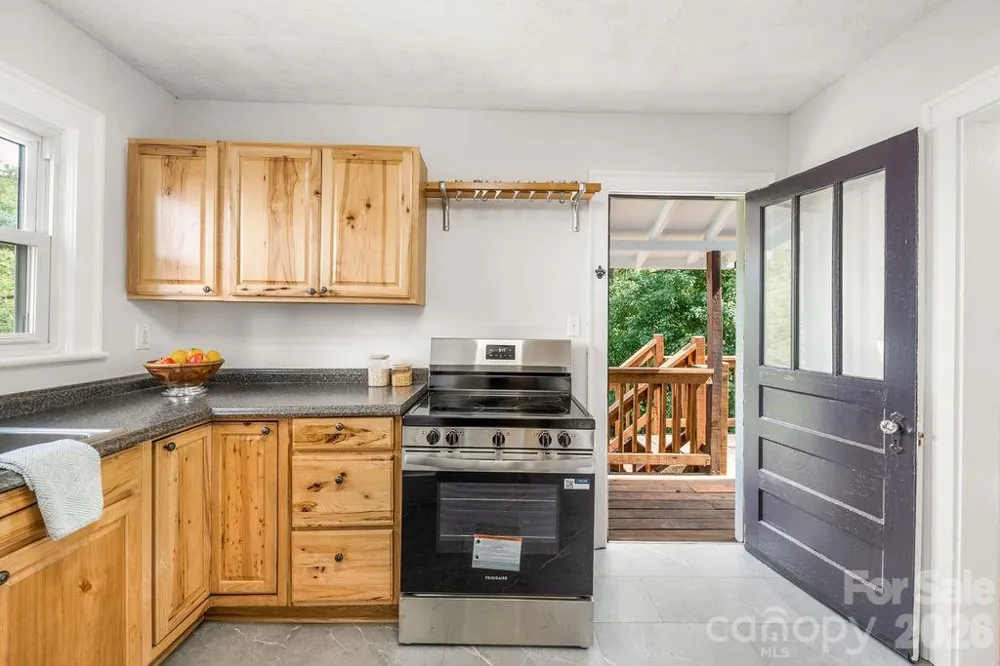 462 Sand Hill Road Asheville, NC 28806