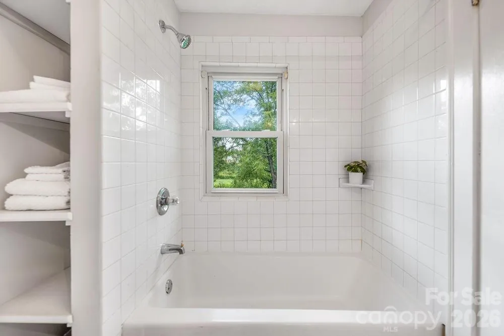 462 Sand Hill Road Asheville, NC 28806