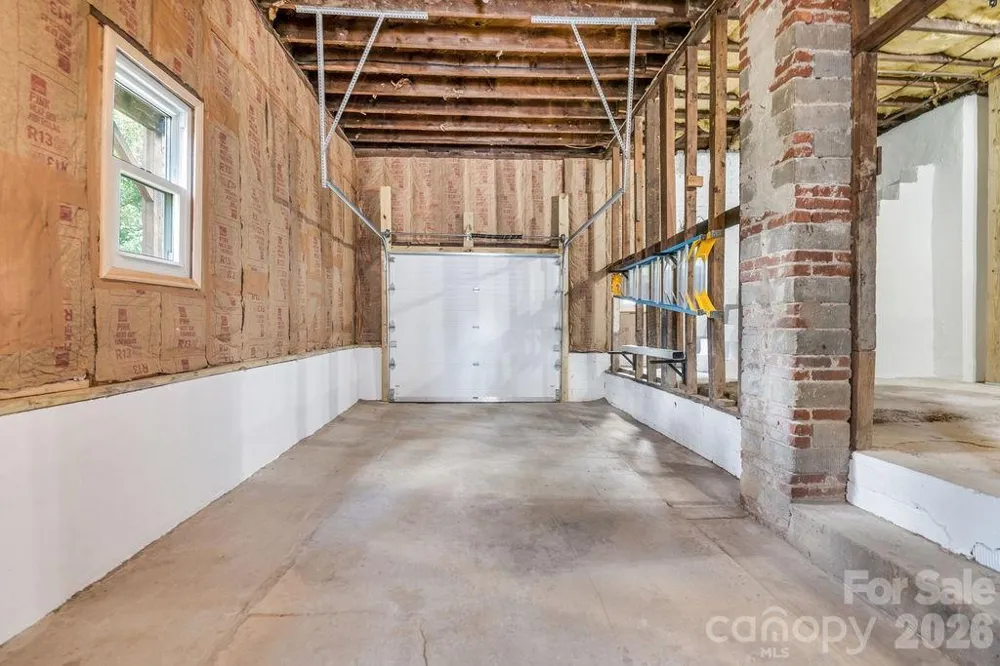 462 Sand Hill Road Asheville, NC 28806