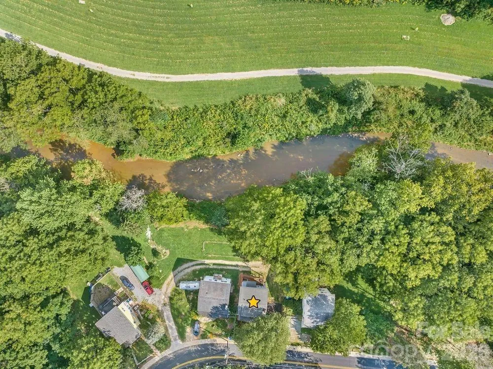 462 Sand Hill Road Asheville, NC 28806