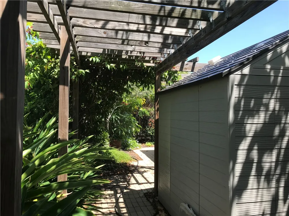 3241 Azores Drive Corpus Christi, TX 78418