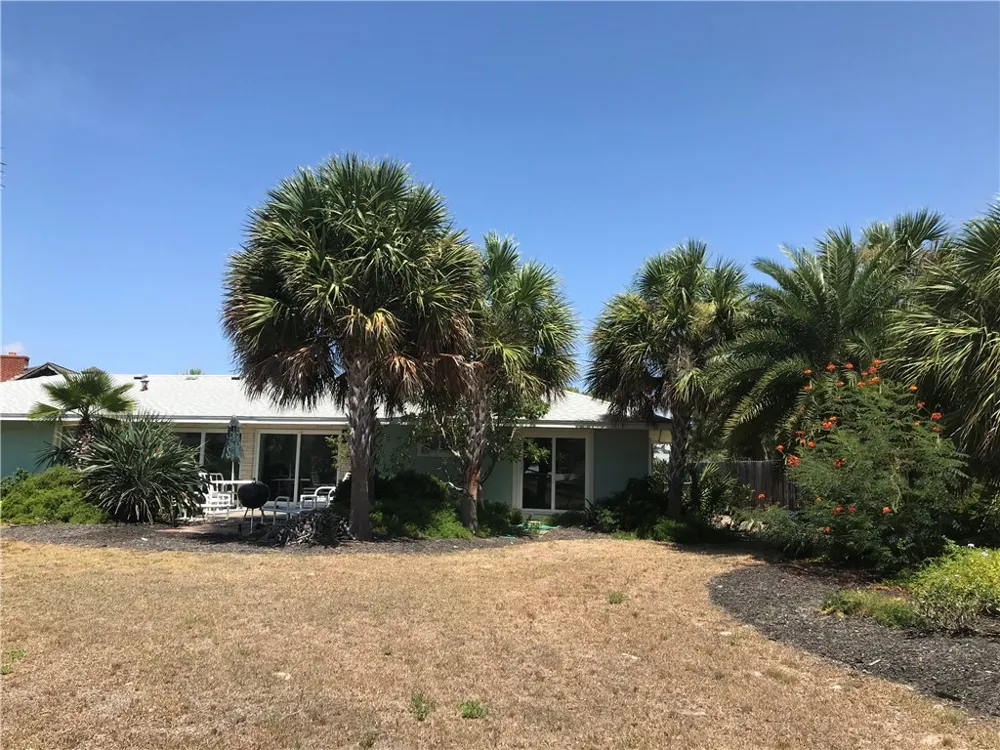 3241 Azores Drive Corpus Christi, TX 78418