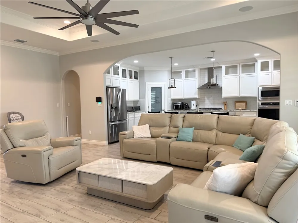 15901 Cozumel Drive Corpus Christi, TX 78418