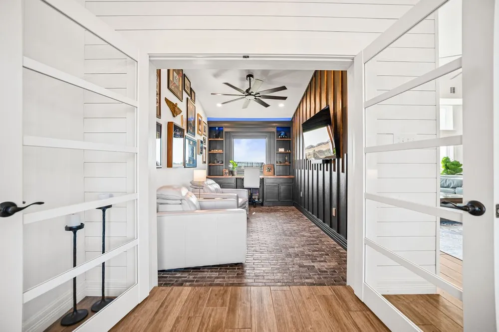 2326 Loxley Drive Corpus Christi, TX 78415