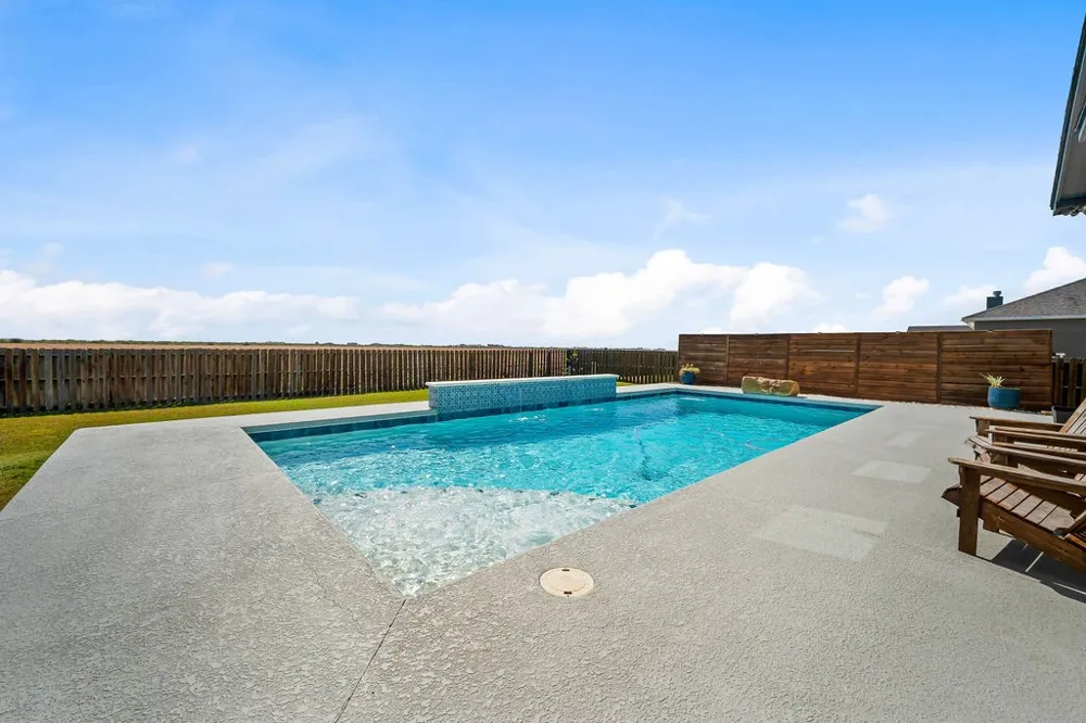 2326 Loxley Drive Corpus Christi, TX 78415