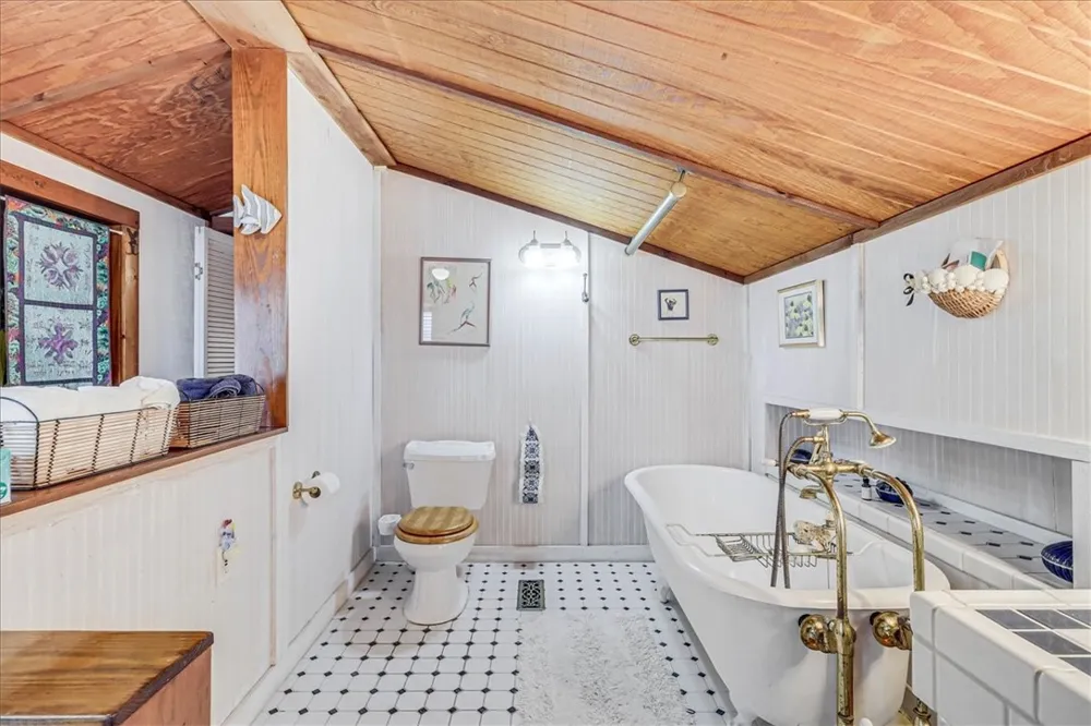 339 Bralley Drive Port Aransas, TX 78373