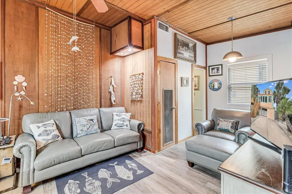 339 Bralley Drive Port Aransas, TX 78373