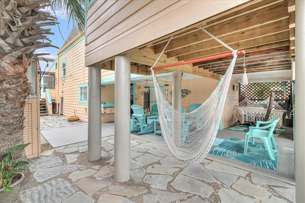 339 Bralley Drive Port Aransas, TX 78373