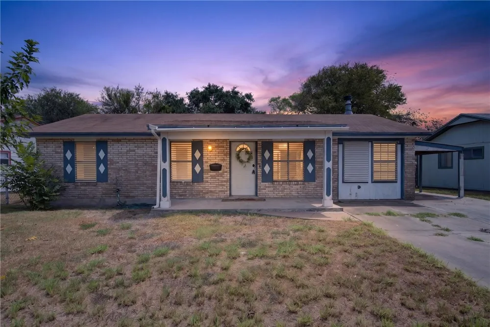 6405 Beechwood Drive Corpus Christi, TX 78412