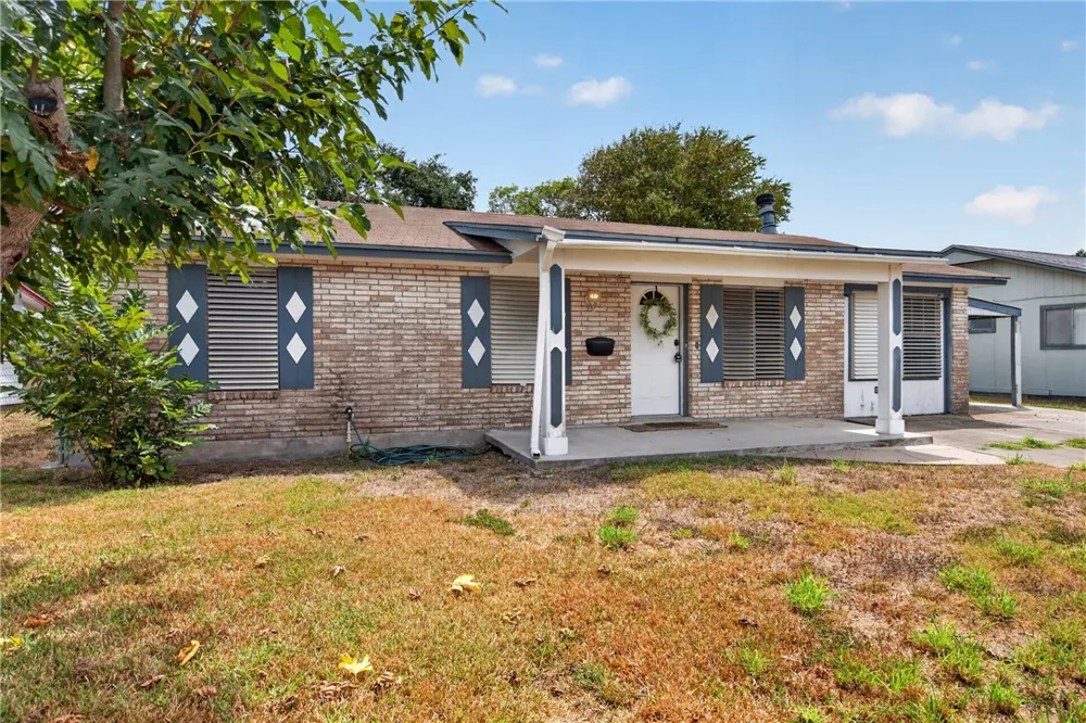 6405 Beechwood Drive Corpus Christi, TX 78412