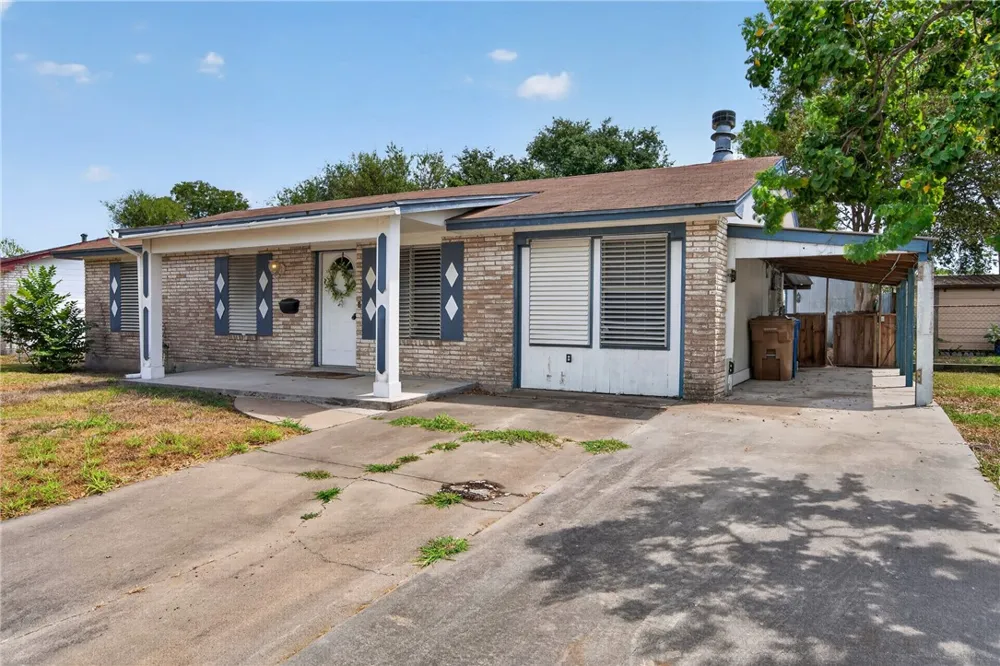 6405 Beechwood Drive Corpus Christi, TX 78412