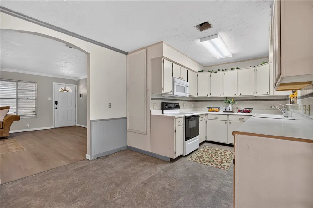 6405 Beechwood Drive Corpus Christi, TX 78412