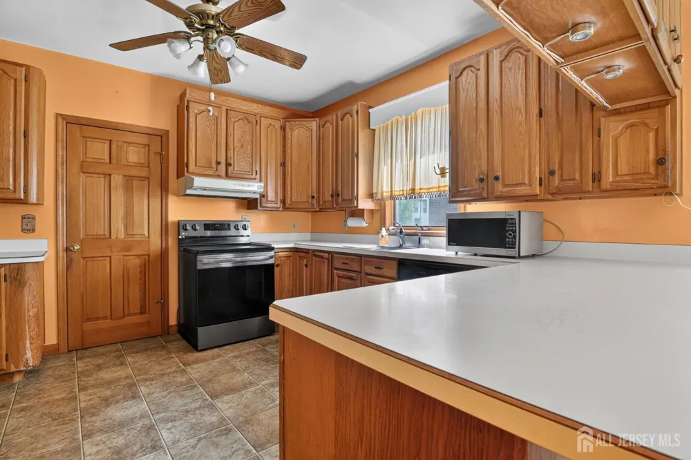 24 Highland Avenue Highland Park, NJ 08904