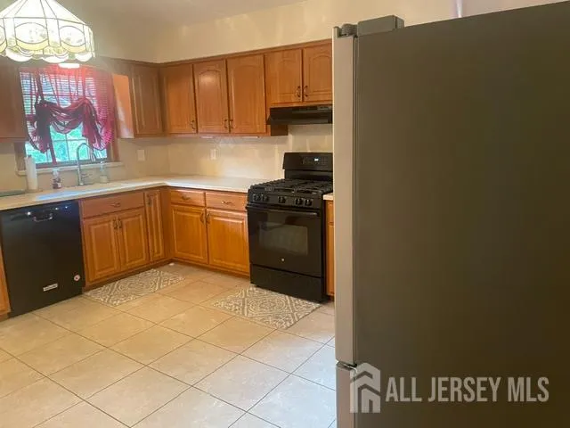 47 South Walnut Avenue Middlesex, NJ 08830
