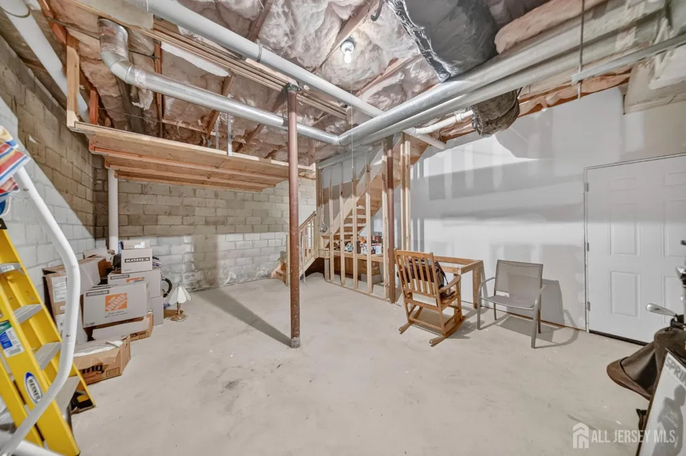907 Harris Avenue Union Beach, NJ 07735