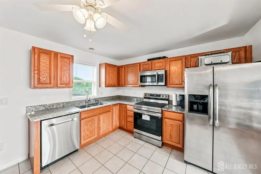 907 Harris Avenue Union Beach, NJ 07735