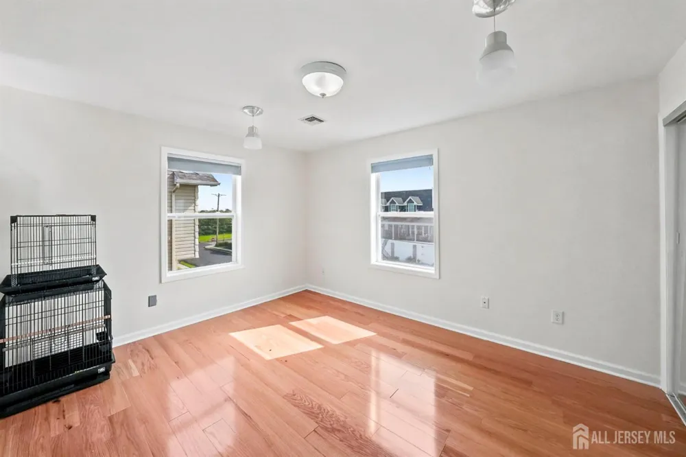 907 Harris Avenue Union Beach, NJ 07735