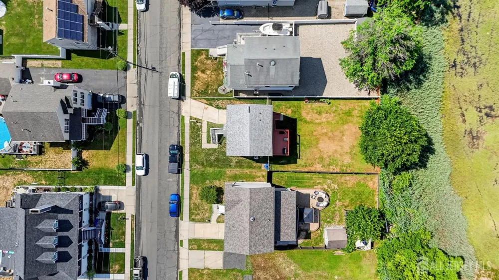 907 Harris Avenue Union Beach, NJ 07735