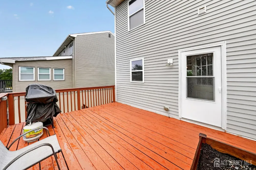 907 Harris Avenue Union Beach, NJ 07735
