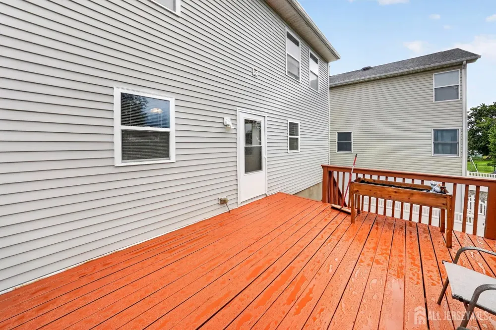 907 Harris Avenue Union Beach, NJ 07735