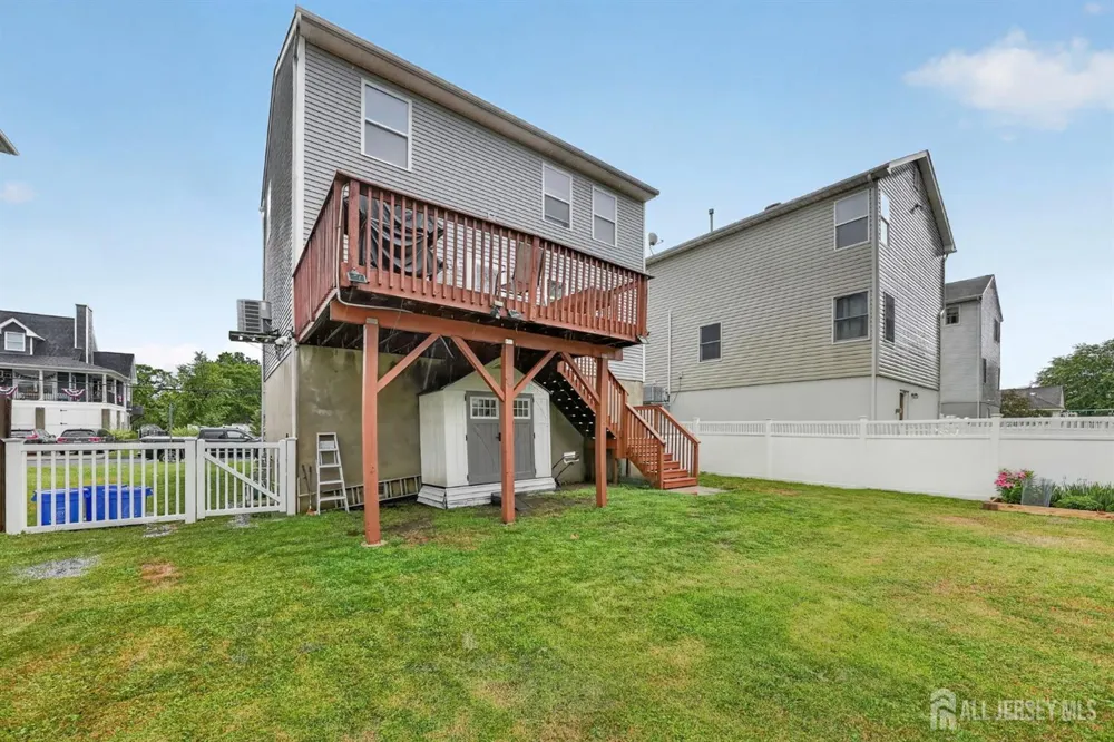 907 Harris Avenue Union Beach, NJ 07735