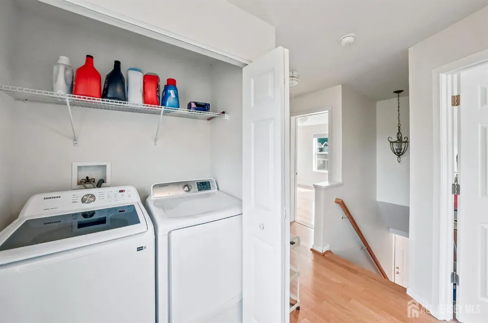 907 Harris Avenue Union Beach, NJ 07735