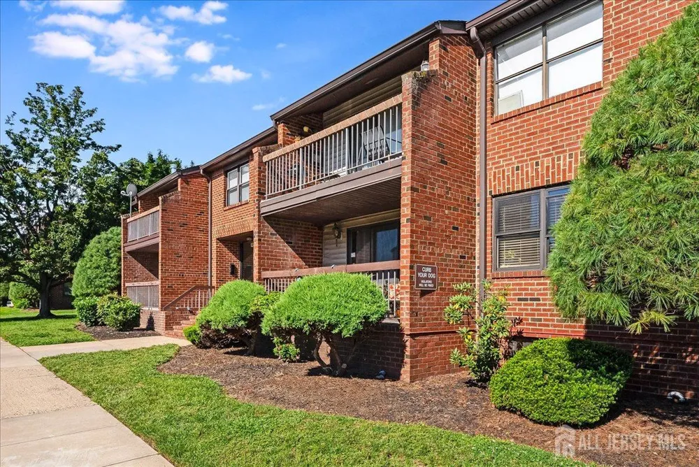 131 Beverly Hill Terrace Woodbridge Proper, NJ 07095