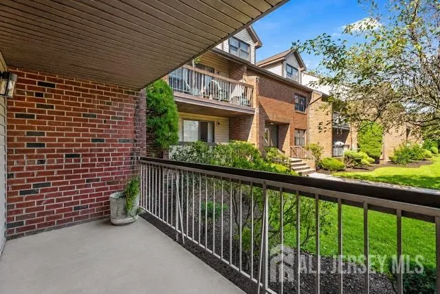 131 Beverly Hill Terrace Woodbridge Proper, NJ 07095
