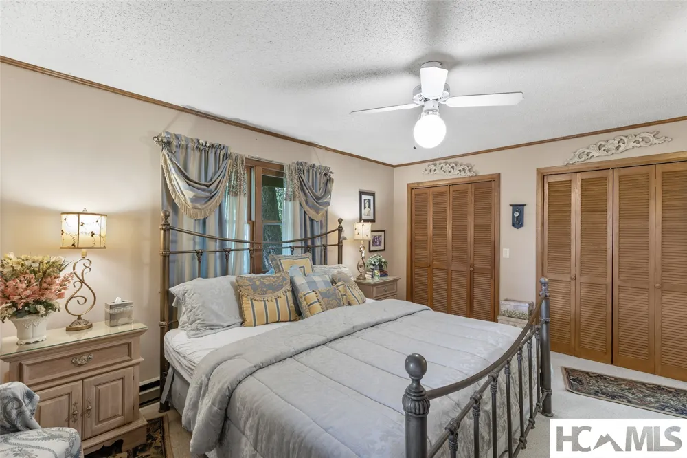 409 Crescent Moon Lane Cashiers, NC 28717