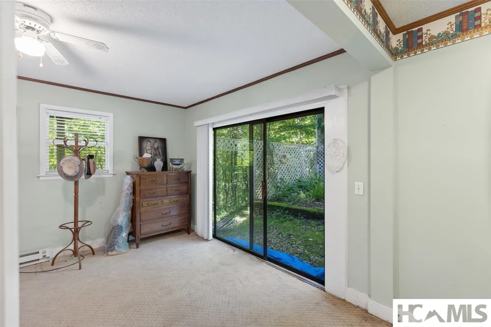 409 Crescent Moon Lane Cashiers, NC 28717