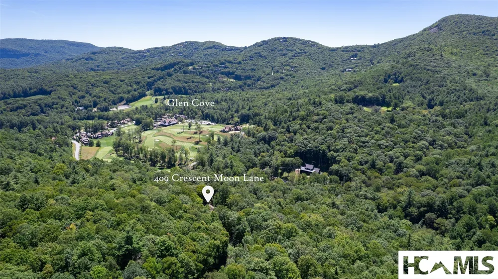 409 Crescent Moon Lane Cashiers, NC 28717
