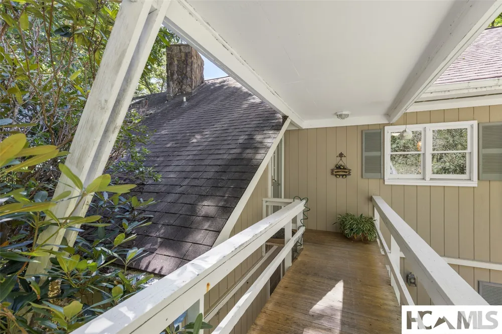 409 Crescent Moon Lane Cashiers, NC 28717