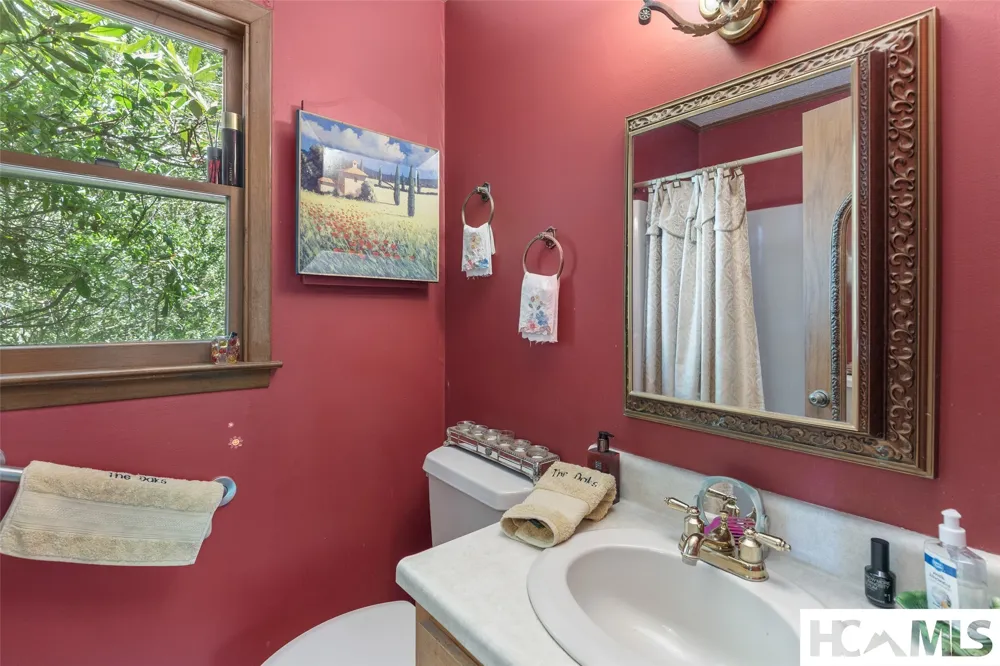 409 Crescent Moon Lane Cashiers, NC 28717