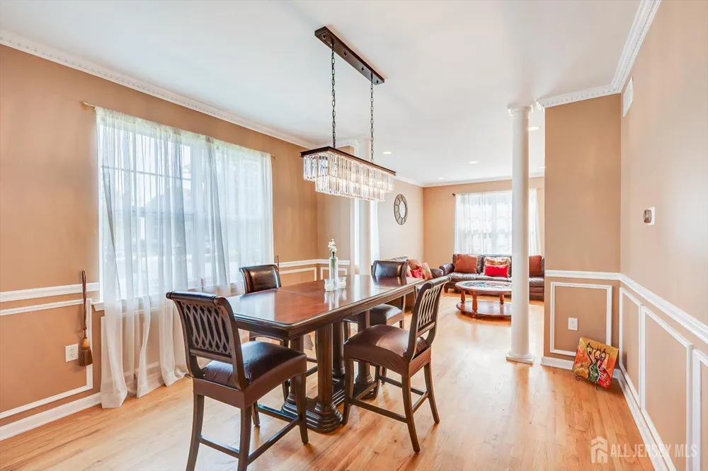 103 Timberhill Drive Franklin Twsp, NJ 08823