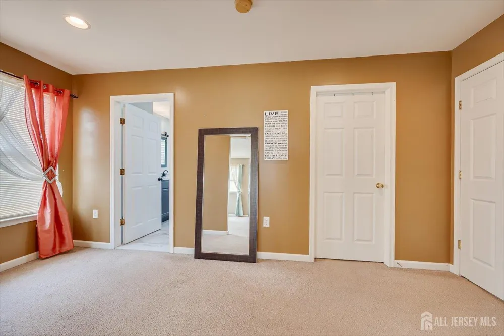 103 Timberhill Drive Franklin Twsp, NJ 08823