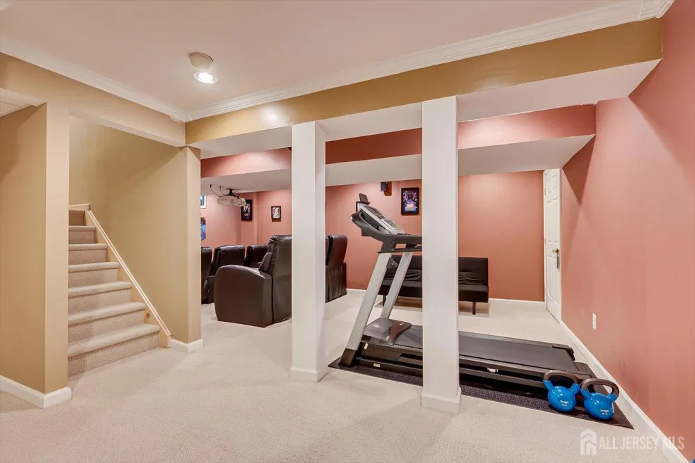 103 Timberhill Drive Franklin Twsp, NJ 08823