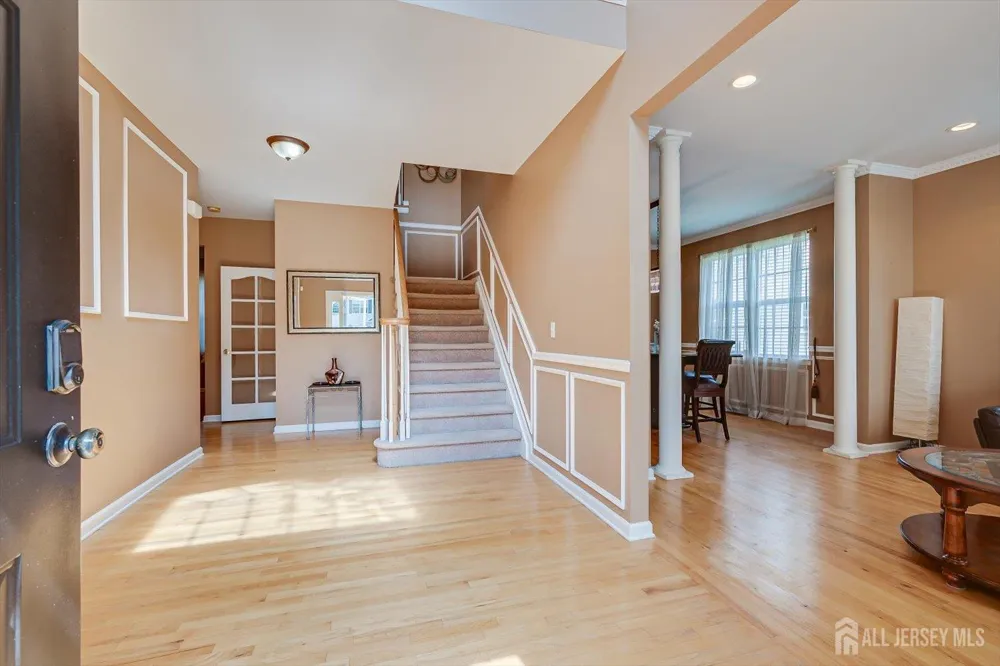 103 Timberhill Drive Franklin Twsp, NJ 08823