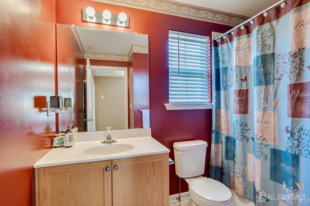 103 Timberhill Drive Franklin Twsp, NJ 08823