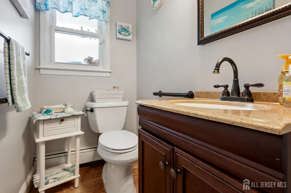 55 Lench Avenue Edison, NJ 08820